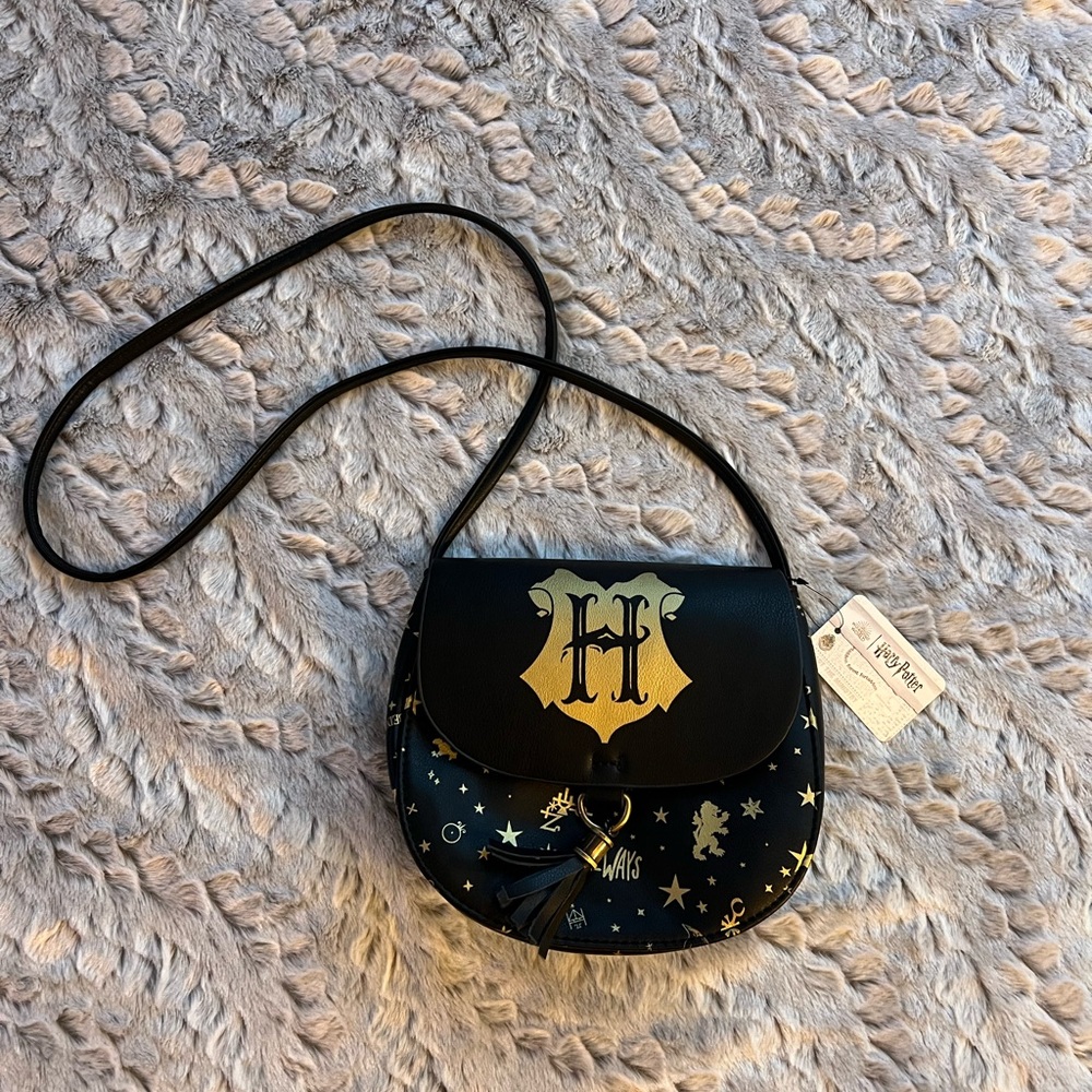 Bioworld Black and Gold Hogwarts Emblem Crossbody Bag